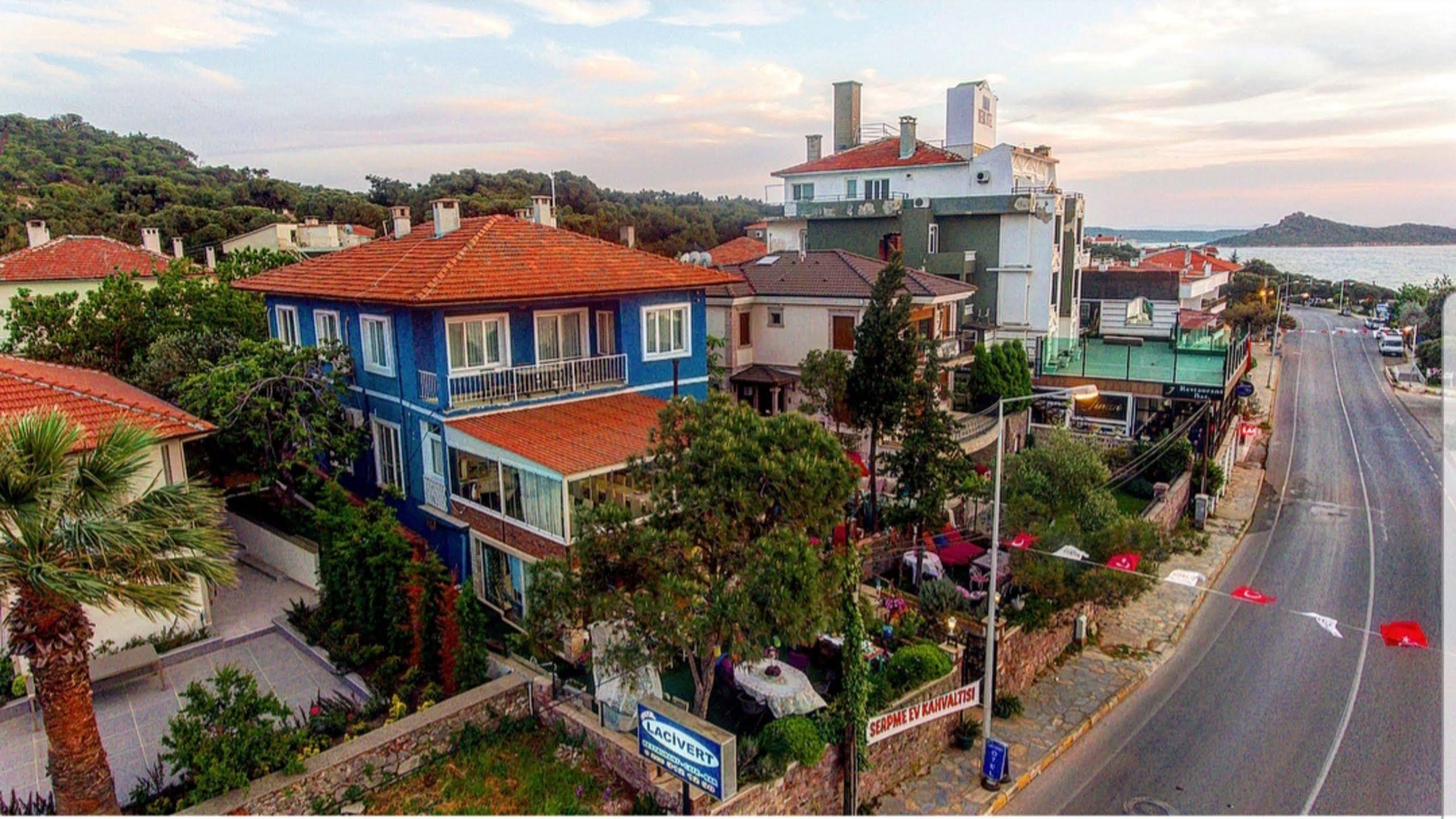 Lacivert Hotel Ayvalı Exterior foto